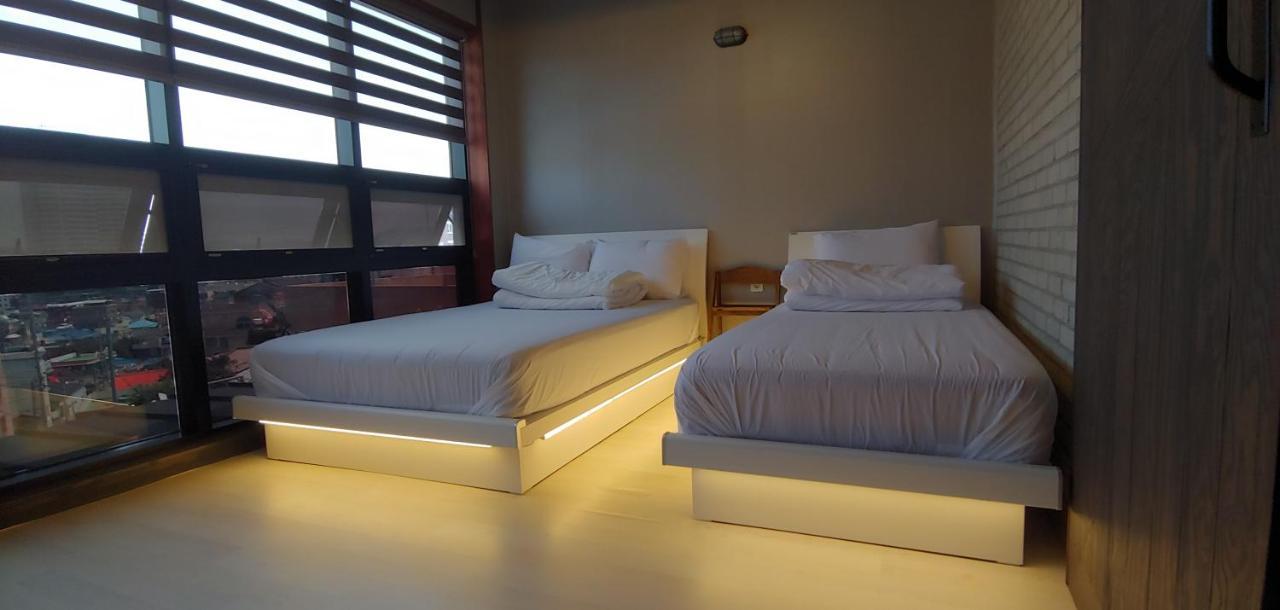 White Windmill Guesthouse Mokpo Buitenkant foto