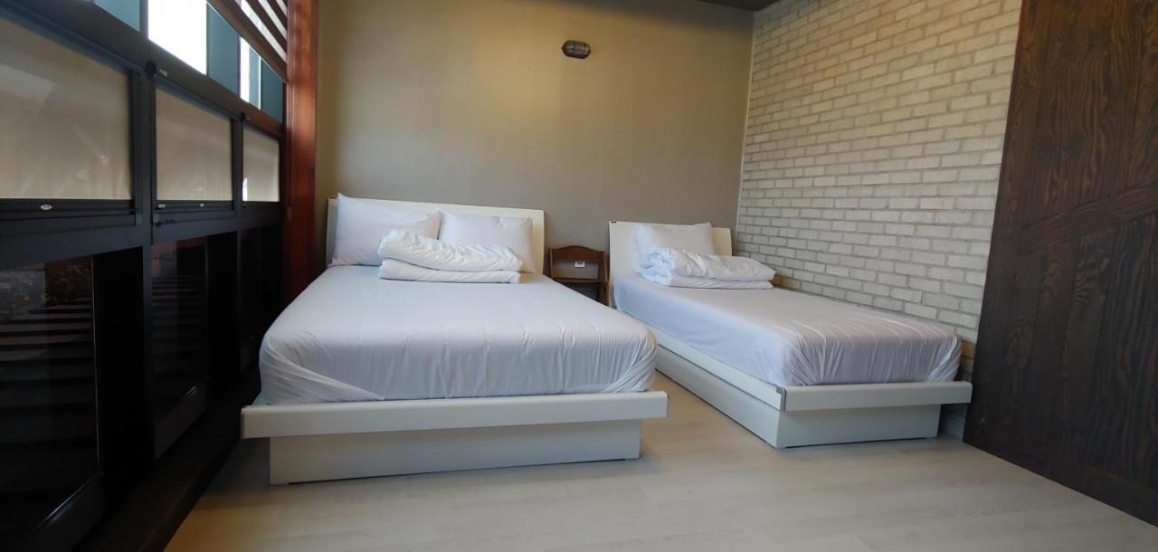 White Windmill Guesthouse Mokpo Buitenkant foto