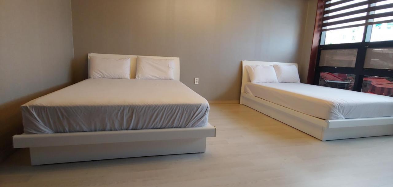 White Windmill Guesthouse Mokpo Buitenkant foto