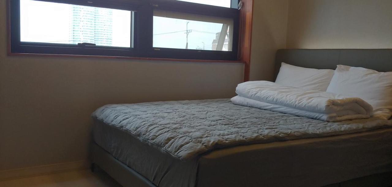 White Windmill Guesthouse Mokpo Buitenkant foto